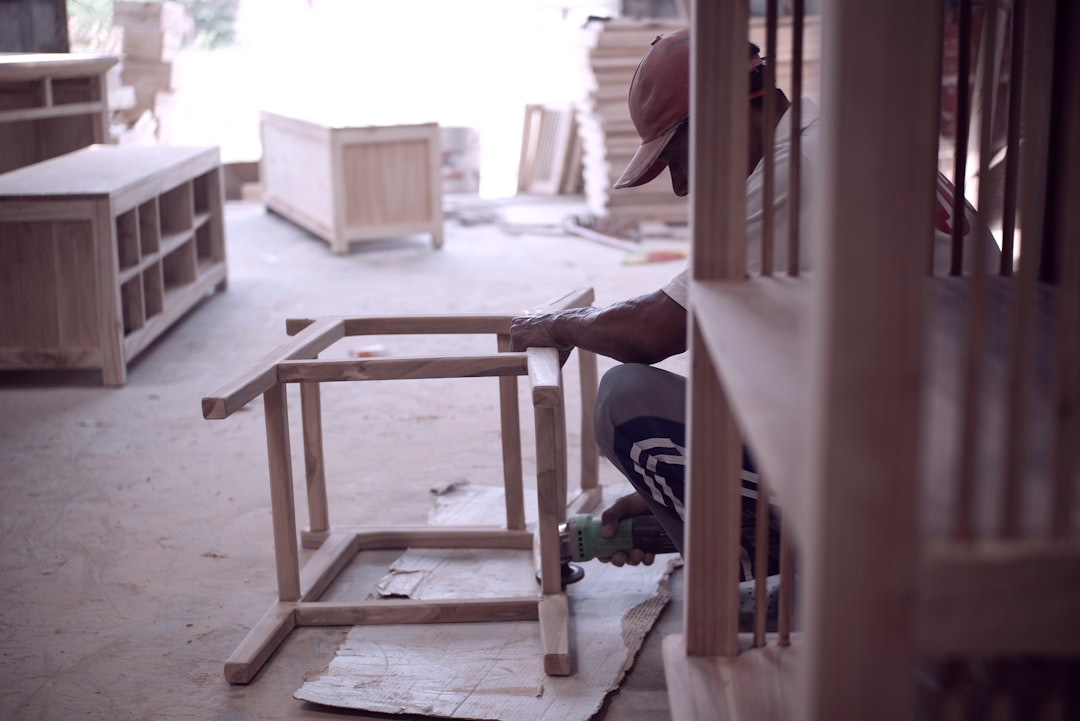 El yapımı mobilya işçiliği